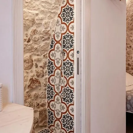 White * Ostuni